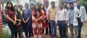 Lucknow News: नि:शुल्क चिकित्सा सेवा एवं दवा वितरण शिविर का आयोजन, 50 से अधिक लोगों ने लिया चिकित्सीय परामर्श