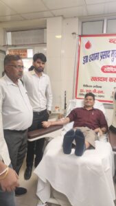 फार्मासिस्ट फेडरेशन ने रक्तदान शिविर का किया आयोजन