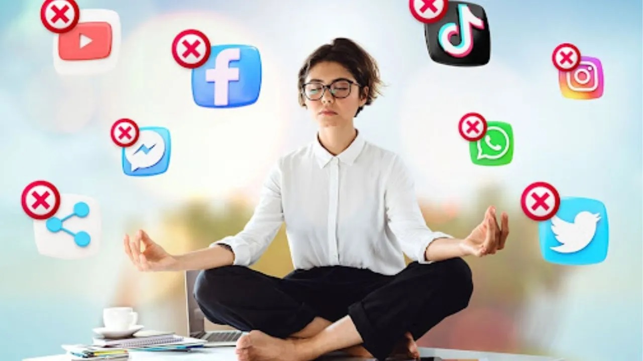 क्या होती है Digital Detox और E-Fasting, जानिए आपकी हेल्‍थ के लिए ये कितना जरूरी?