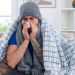 ठंड के मौसम में सर्दी-खांसी करती है परेशान, Doctor से जानें कैसे करें अपना बचाव?