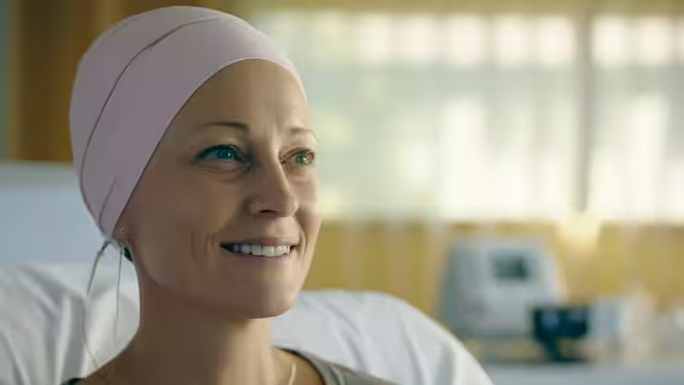 क्‍या रुक सकता है Chemotherapy के कारण होने वाला हेयर लॉस? सामने आई ये बात