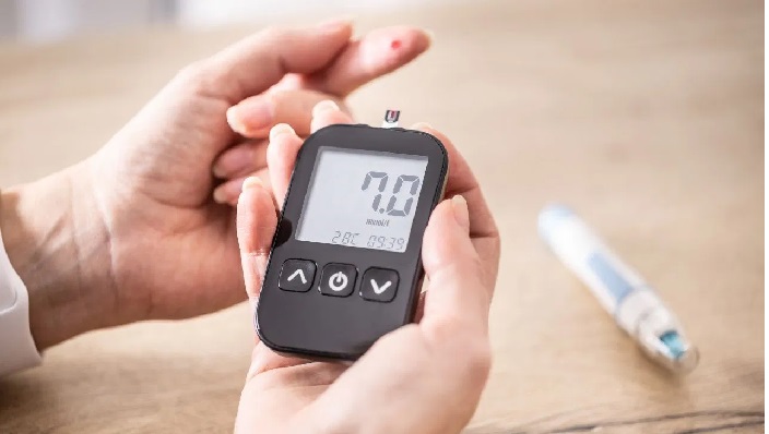 World Diabetes Day 2024: साल-दर साल बढ़ रहे डायबिटीज के मरीज, बचना है तो जान लीजिए ये जरूरी बातें