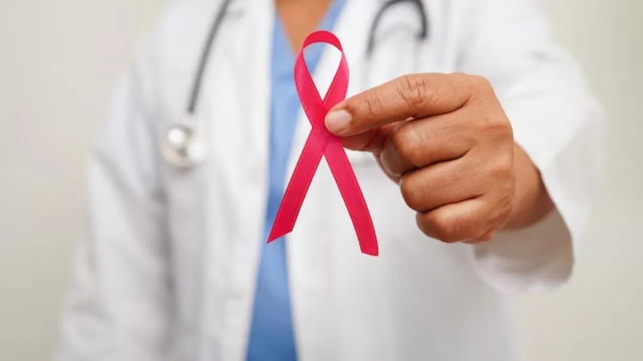 जीरो स्टेज में ही खत्म हो सकता है Cancer, बस इन संकेतों पर ध्‍यान देकर कैंसर को हराएं  