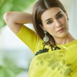 इस गंभीर बीमारी को झेल चुकी हैं Actress Kriti Sanon, जानिए इसके लक्षण और कारण