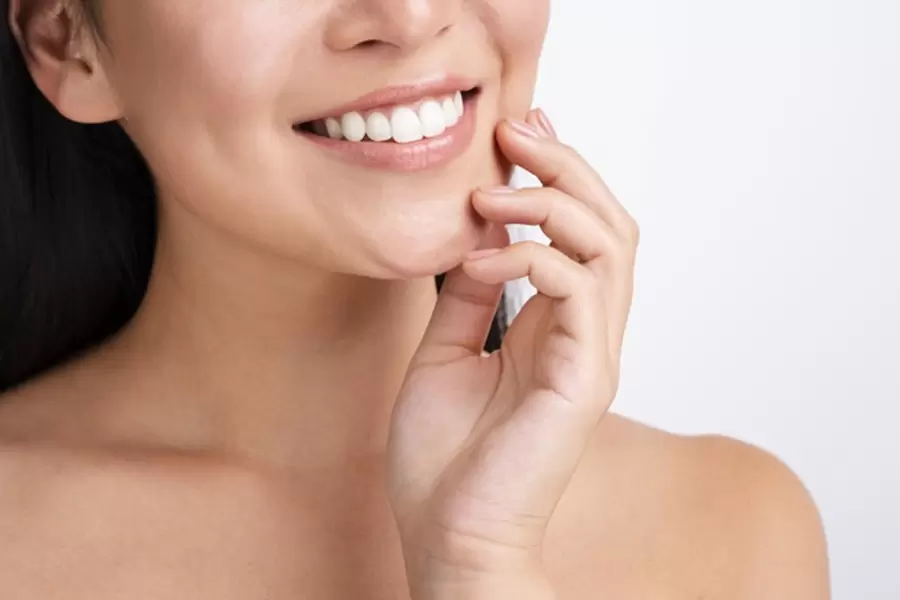 Teeth Caring Tips in Hindi: इन घरेलू नुस्खों से तुरंत पाएं दांतों के दर्द और सड़न से छुटकारा