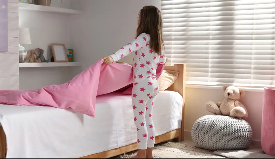 Parenting Tips: एक उम्र के बाद बच्चों को अलग कमरा देना क्यों जरूरी? हर अभिभावक के लिए जानना जरूरी