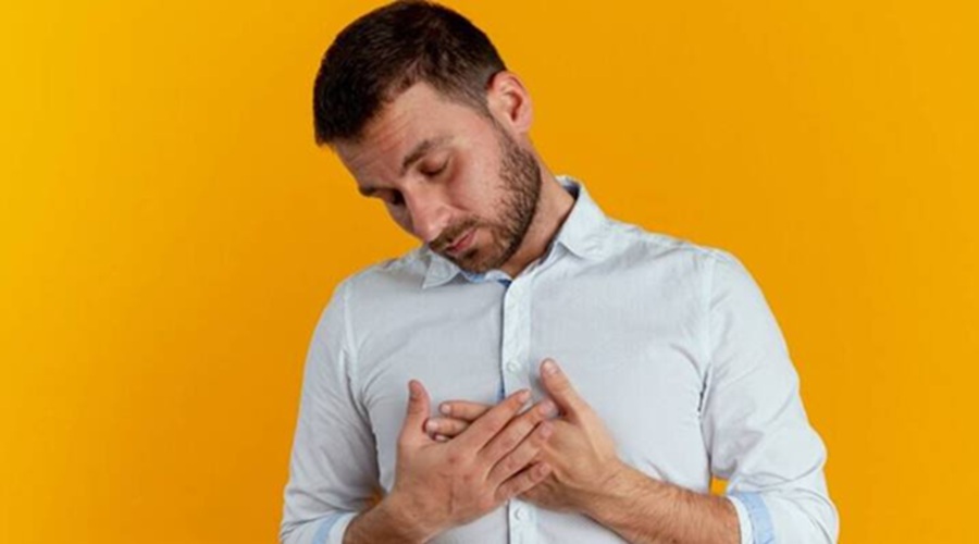 रोज की इन आदतों के कारण बढ़ सकता है Heart Attack का खतरा, हो जाएं सावधान!