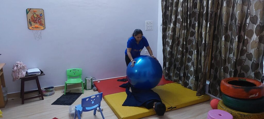 विश्व ऑटिज्म जागरूकता दिवस पर द होप फाउंडेशन के प्रबंध निदेशक से ख़ास बातचीत