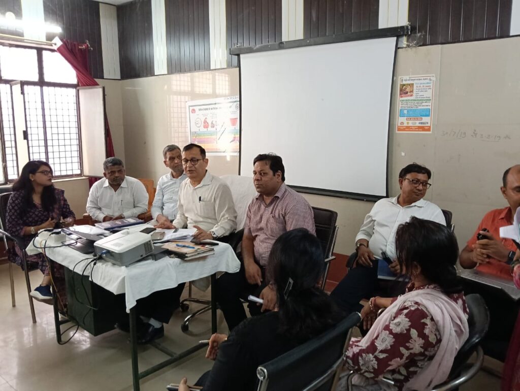 ई-कवच पोर्टल पर प्रतिदिन अपने कार्यों का विवरण भरें सीएचओ और एएनएम: मुख्य चिकित्सा अधिकारी