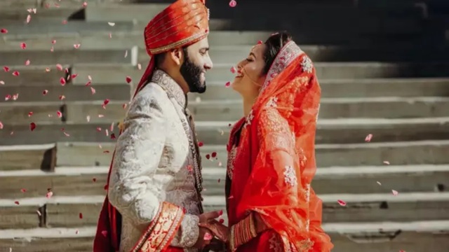 दूल्हा-दुल्हन के बीच कितना होना चाहिए उम्र का फर्क, जानें इसका वैवाहिक जीवन पर असर