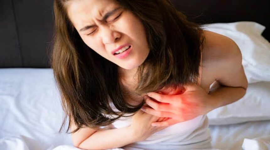 महिलाओं में हफ्तों पहले नजर आ जाते हैं Heart Attack के ये 7 लक्षण, ऐसे करें पहचान
