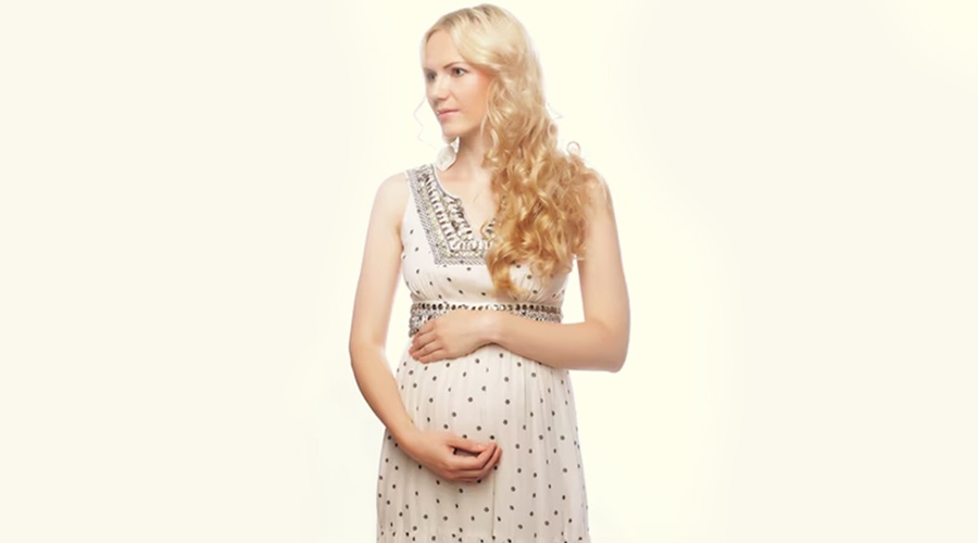 कई महिलाओं में गर्भावस्‍था के दौरान नहीं दिखता Baby Bump, ऐसा होना कितना खतरनाक?