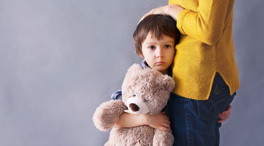 2-3 साल का होने के बावजूद नहीं बोलता आपका बच्चा?, कारण और समाधान जान लीजिए