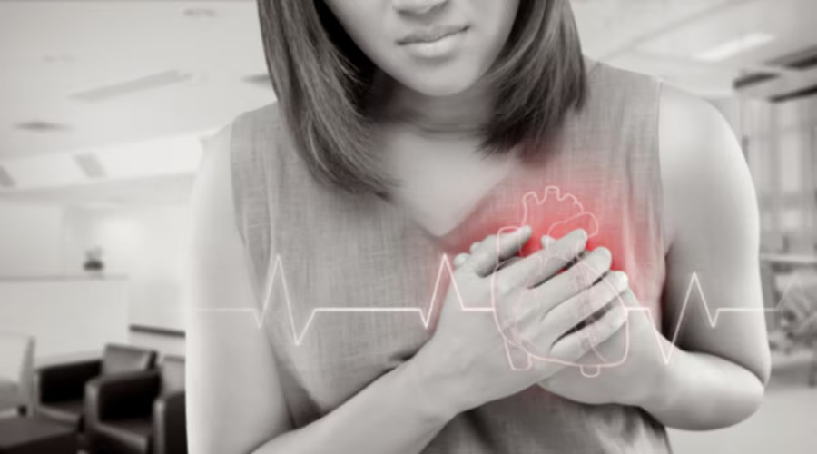 Blood Pressure, Heart Attack और Stroke की वजह बन सकती है ये गलती, हो जाएं सावधान!