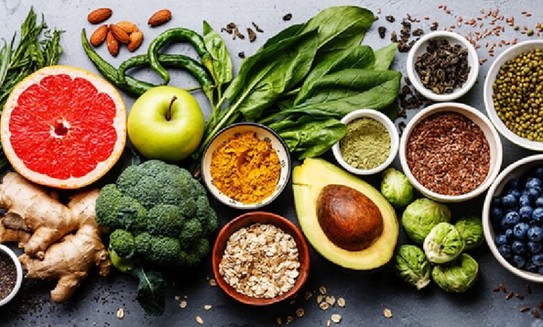 Cancer से लड़ने वाले 10 सबसे अच्छे फूड्स, जानिए इन्हें खाने से कैसे कम होता है खतरा?