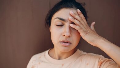 Dehydration: शरीर में हो रही पानी की कमी, बॉडी करती है ये इशारे