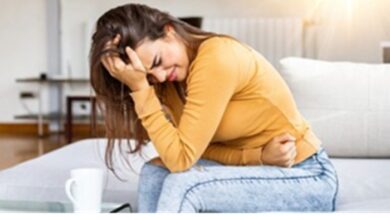 Pain in Periods: पीरियड्स में दर्द को कैसे करें कण्ट्रोल, आजमाएं ये तरीके और पायें राहत