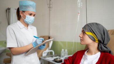 AIIMS की नई स्टडी, अब Scalp Cooling Device से कराएंगे कीमोथैरेपी तो कम झड़ेंगे बाल