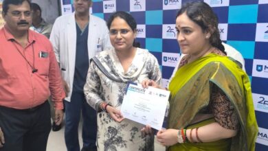 World Pharmacist Day 2025: आम जनता को स्वस्थ करने में अपनी महत्वपूर्ण भूमिका निभा रहे फार्मासिस्ट