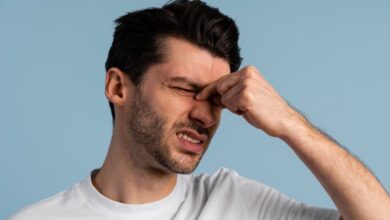 Eye Care: आपकी आंखों को नुकसान पहुंचाती हैं रोजमर्रा की ये गलतियां, ध्यान देना जरूरी