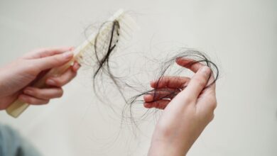 Hair Loss Warning Signs: अचानक गंजे हो रहे हैं आप, कहीं हार्ट अटैक तो नहीं आने वाला?