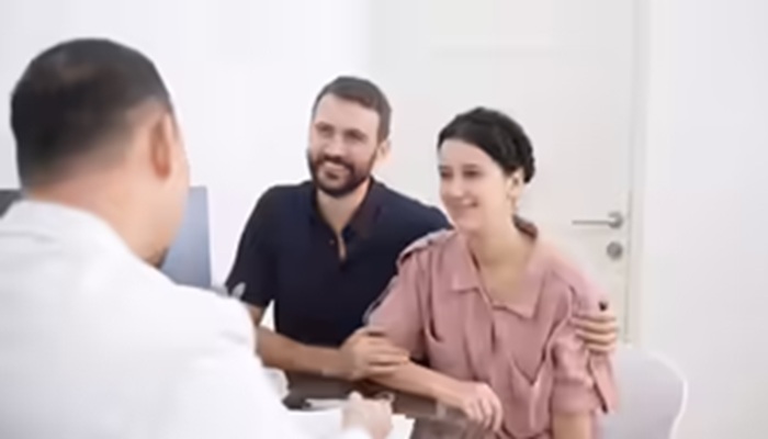 कितनी बार करा सकते हैं IVF, जानें इसको कराने की सही उम्र क्या है?
