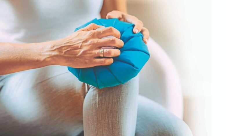 Joint and Bone Pain: मौसम बदलते ही बढ़ता है दर्द, जानिए कैसे पायें इससे छुटकारा