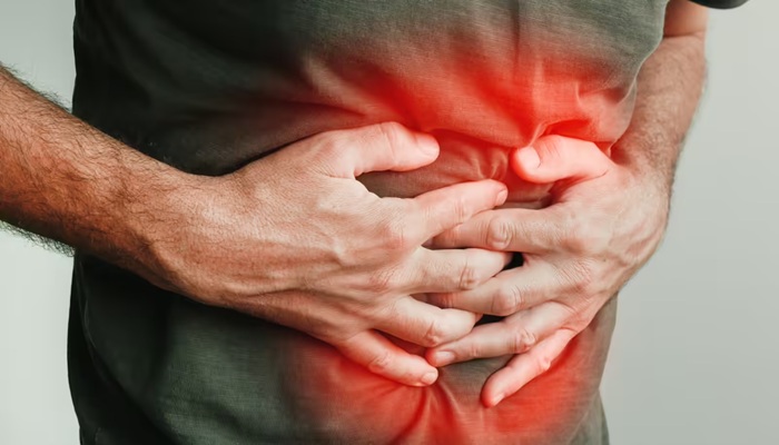Stomach Pain: पेट में हमेशा बना रहता है दर्द, इन बीमारियों के हो सकते हैं संकेत