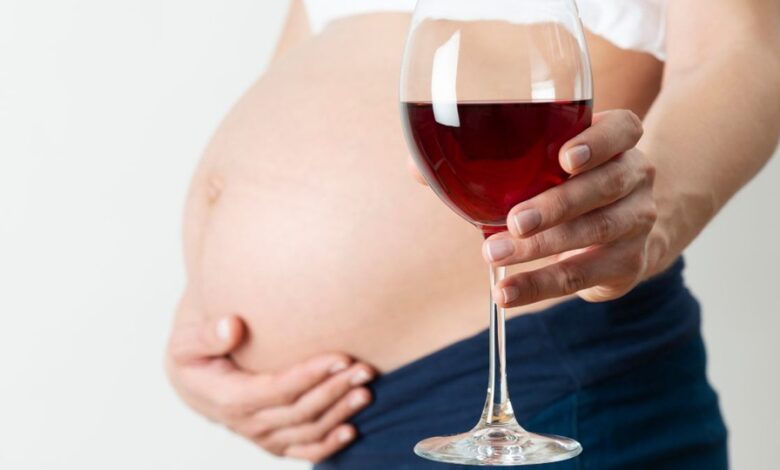 FASD Awareness Day 2025: प्रेग्नेंसी में एक घूंट शराब भी बच्चे के लिए 'जहर' से कम नहीं