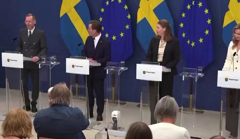 प्रेस कॉन्फ्रेंस में गिर पड़ीं Sweden Health Minister, जानें किन वजहों से अचानक आता है चक्कर