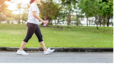 Health Tips: टहलते समय अगर आप भी कर रहे हैं ये गलतियां, सकता है नुकसान