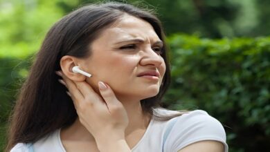 कानों के लिए खतरनाक है Earbuds, दिक्कतों से हो जायेंगे आप परेशान
