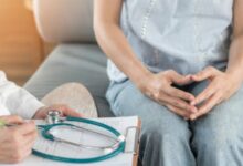 Health Tips: ये गलतियां महिलाओं में बढ़ा देती हैं सर्वाइकल कैंसर का खतरा!