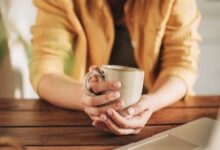 Health Tips: खाली पेट पीते हैं ब्लैक कॉफ़ी, तो ये खबर आपके लिए, हो जाएं अलर्ट!