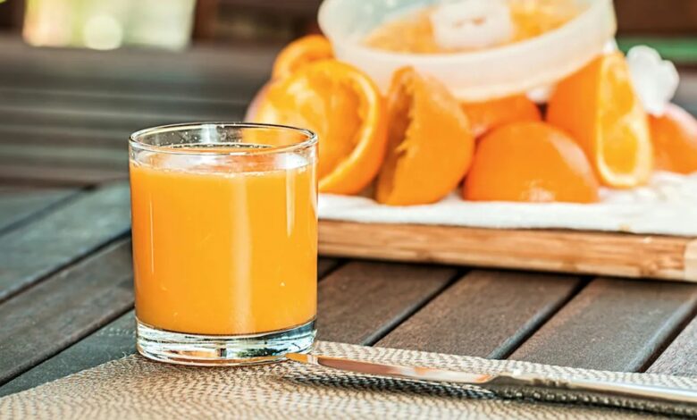 Orange Juice: रोज दो कप संतरे का जूस पीजिए, फिर बीमारीयों का हाल देखिये