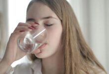 Health Tips: सर्दियों में खुद को हाइड्रेटेड रखने के लिए इन चीजों का करें सेवन