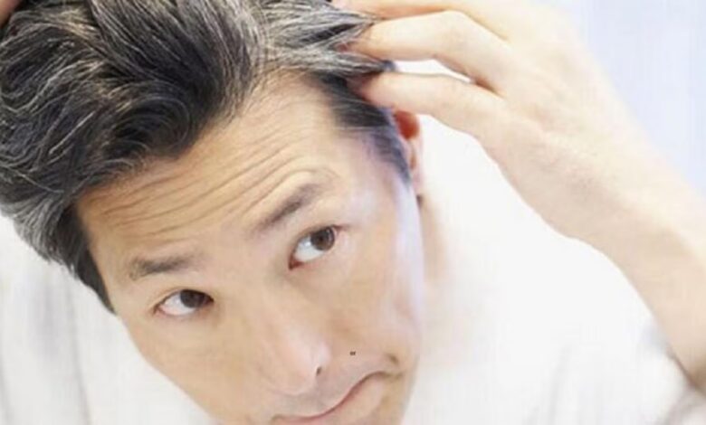 Health Tips: बढ़ रही सफेद बालों की समस्या? जानें क्या है इसके पीछे की मूल वजह