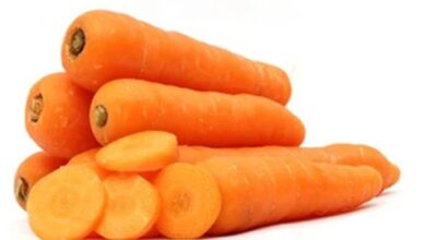 Carrot Eating Benefits: सेहत के लिए फायदेमंद है गाजर, बस खाने का सही तरीका जान लें