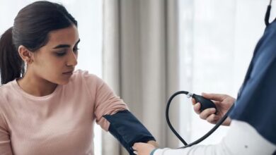 Blood Pressure: सुबह-सुबह महसूस होते हैं ये लक्षण, तो समझ जाइए कि बढ़ गया है आपका ब्लड प्रेशर