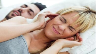 Snoring: सर्दियों में क्यों अधिक आते हैं खर्राटे? कहीं ये किसी गंभीर बीमारी का संकेत तो नहीं