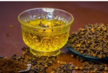 Clove Water: लौंग का पानी कितना फायदेमंद है? जान लें कब और कितने दिन तक पीना चाहिए