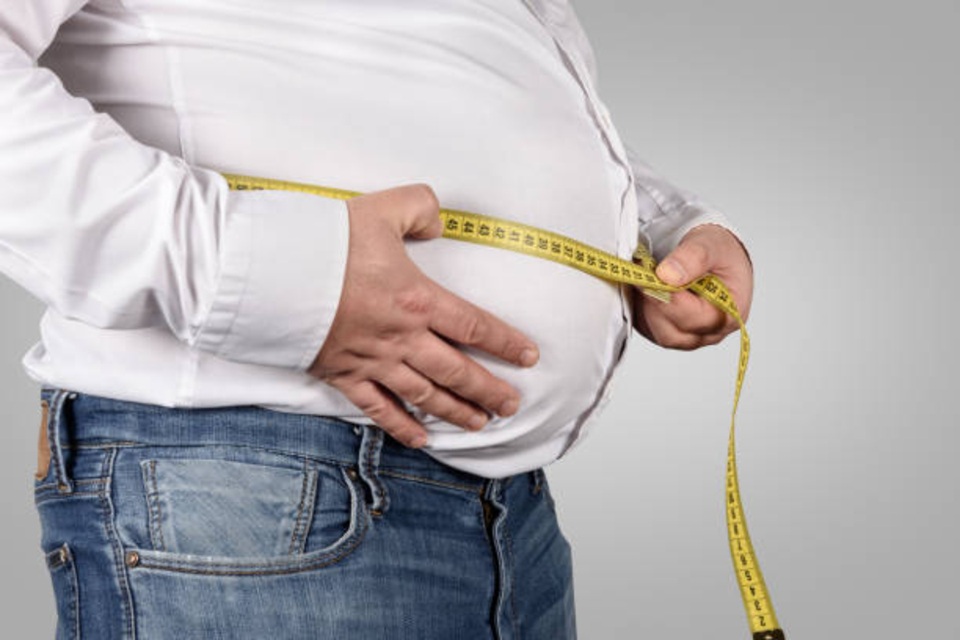 Sudden Weight Gain: अचानक मोटापा बढ़ने के पीछे हो सकती हैं ये गंभीर वजहें