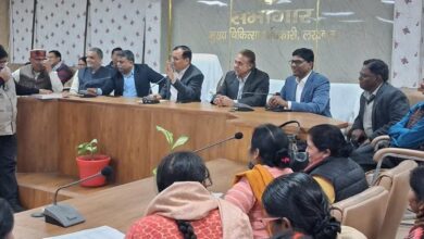 Lucknow: 75 स्वास्थ्य कार्यकर्ता सम्मानित, डॉ. एनबी सिंह ने दिया प्रशस्ति पत्र