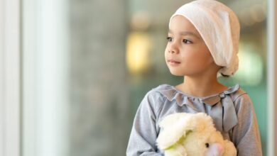 World Cancer Day 2026: क्या छोटे बच्चों को भी हो सकता है कैंसर? आप भी जरूर जान लें ये बातें