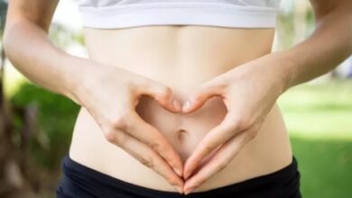 Gut Health: ये आदत आपको बना रही बीमार, जानें कैसे रखें खुद का ख्याल