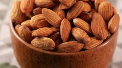 Almonds: आप भी करते हैं बादाम का सेवन, कहीं फायदे की जगह हो न जाए नुकसान