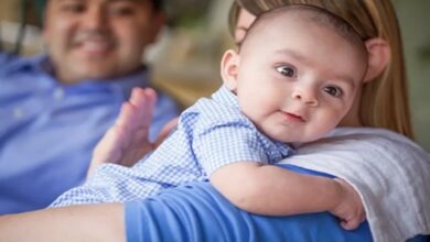 Breast Feeding: नवजात शिशुओं को डकार दिलाना क्यों है जरूरी? जानिए अहम डिटेल्स