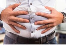 Constipation: सुबह मिनटों में हो जाएगा पेट साफ, बस 1 मिनट कर लें ये काम