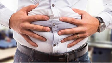 Constipation: सुबह मिनटों में हो जाएगा पेट साफ, बस 1 मिनट कर लें ये काम