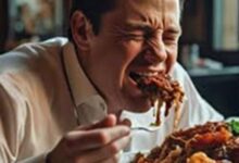 Overeating: रात में ज्यादा खा लिया है तो सुबह जरूर कर लें ये काम, पेट रहेगा हल्का